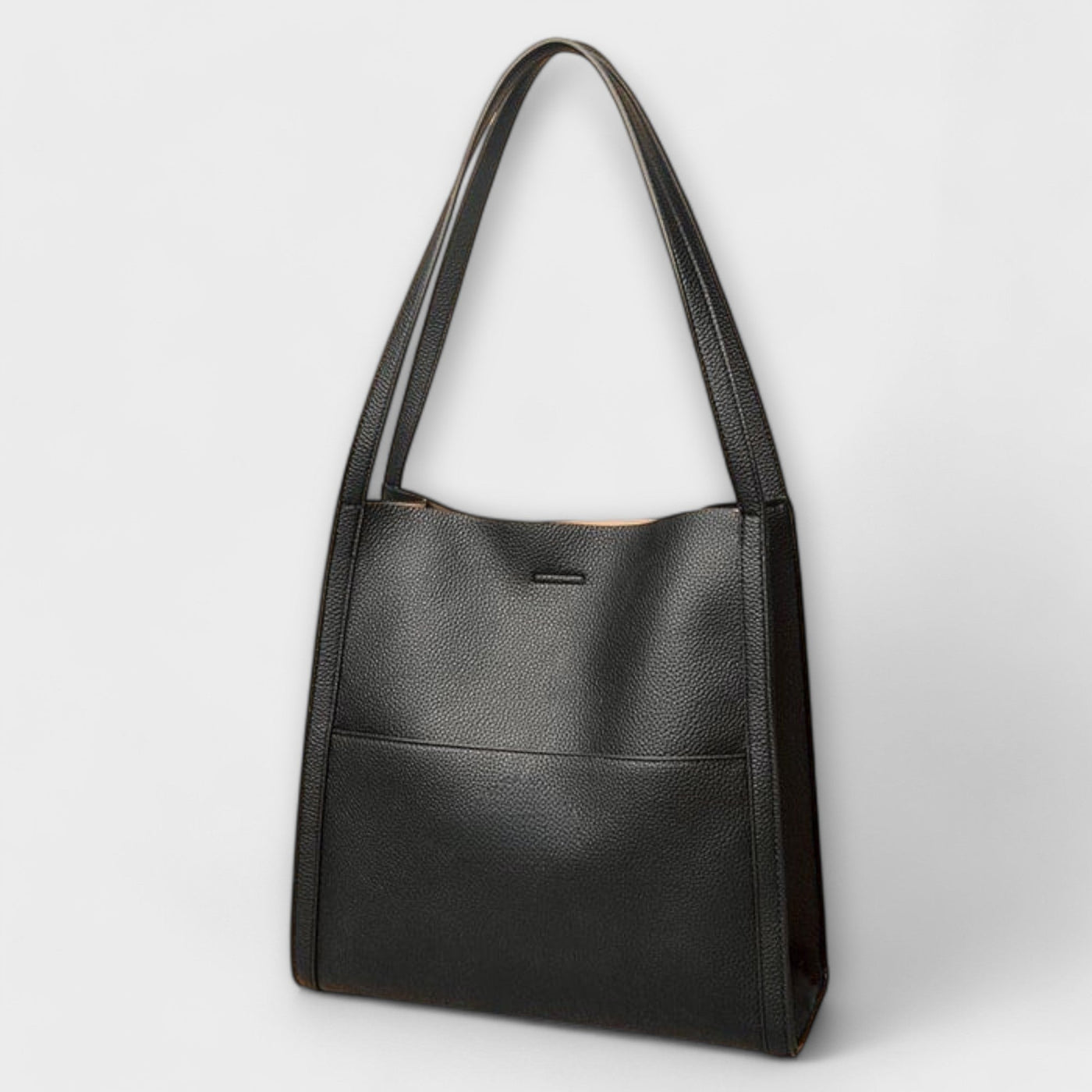 Flair. Handgefertigte Ledertasche