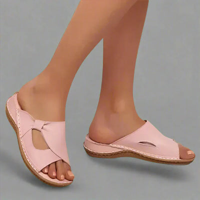 YVONNE – Ledersandalen