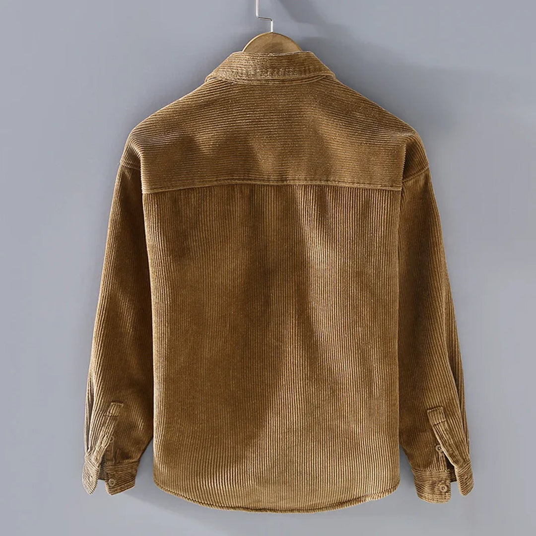 Klassisch designte Cordjacke