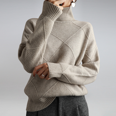 Lira – Weicher Pullover mit Rollkragen