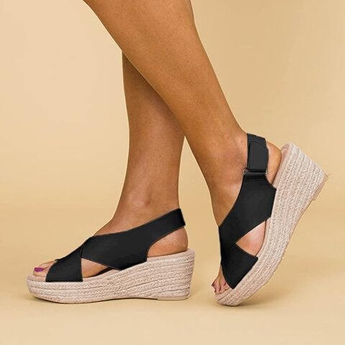 Monika | Stilvolle Keilabsatzsandalen mit Kreuzriemen