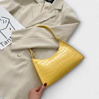 Flair. Glänzende Ledertasche