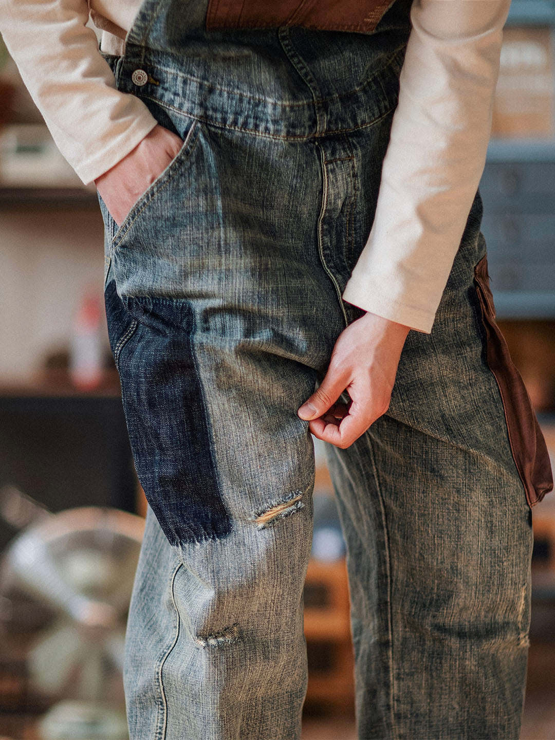 Paul™ | Lässige hellblaue Latzhose
