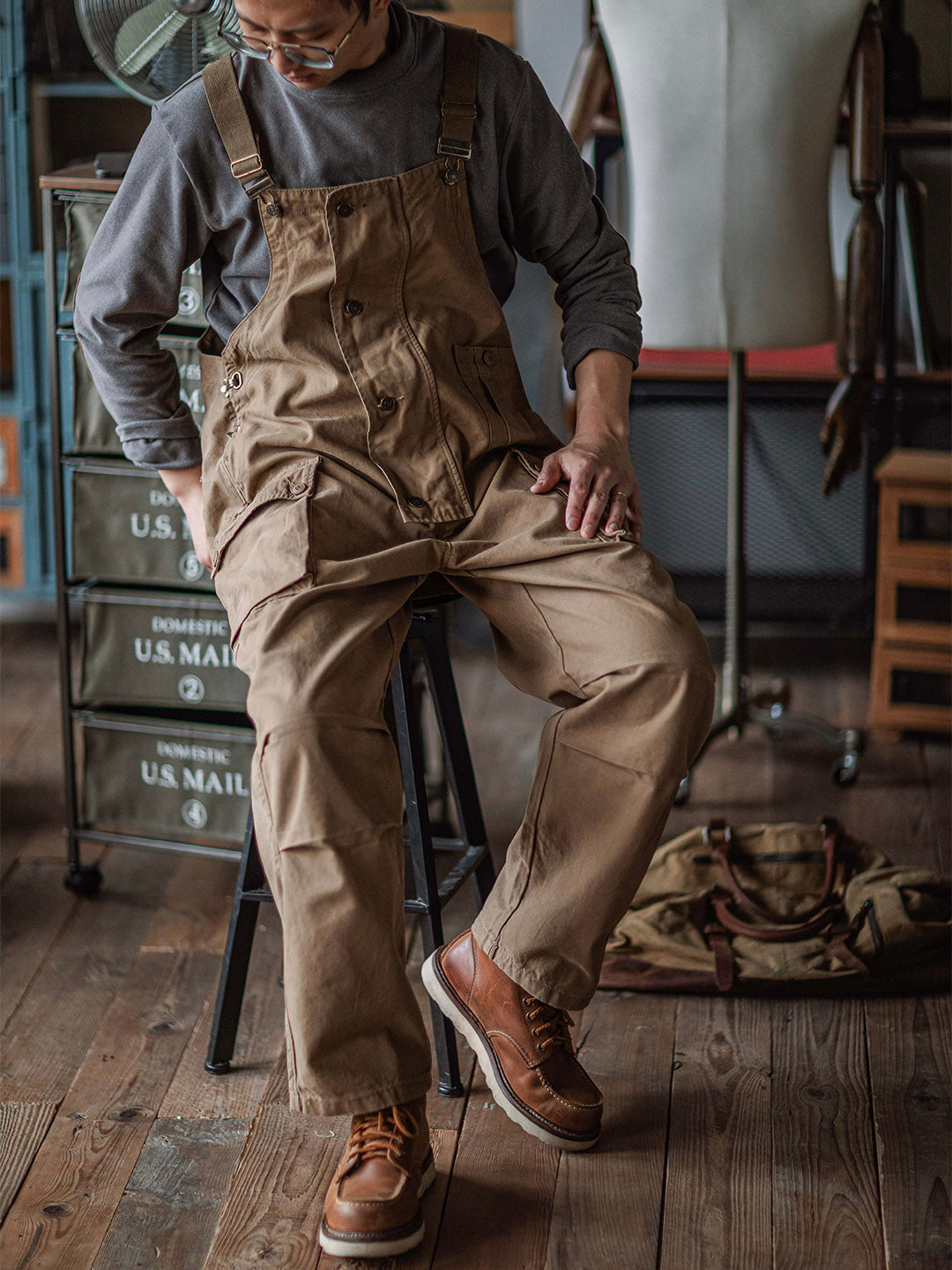 Georges™ | Moderne graue Latzhose