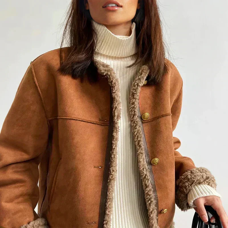 Adelina™ | Modische Jacke mit Knöpfen