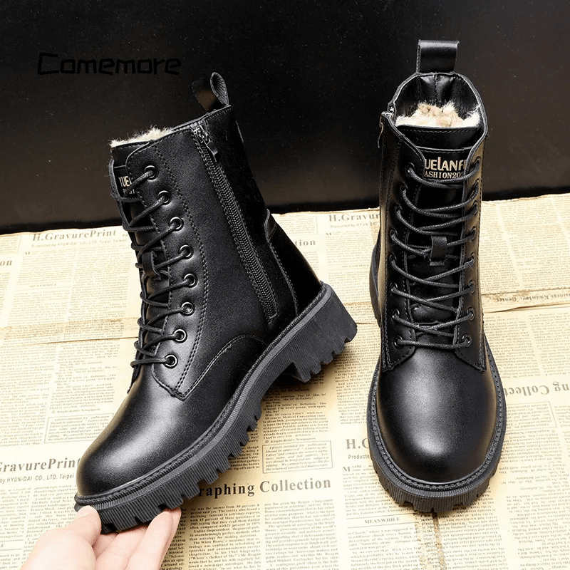 Helena - Winterstiefel mit Schnürung und gepolstertem Futter