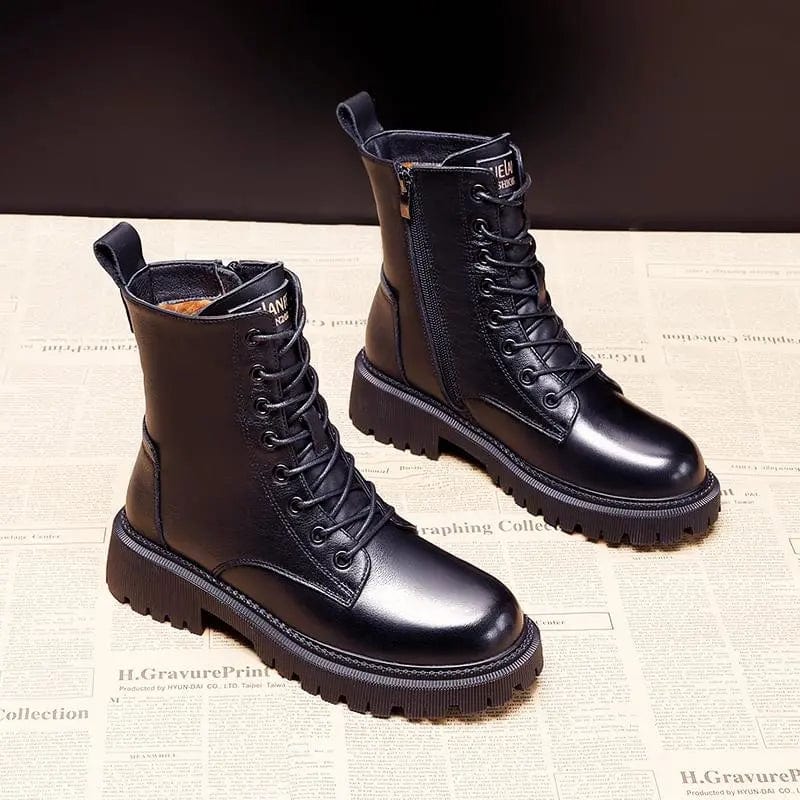 Helena - Winterstiefel mit Schnürung und gepolstertem Futter