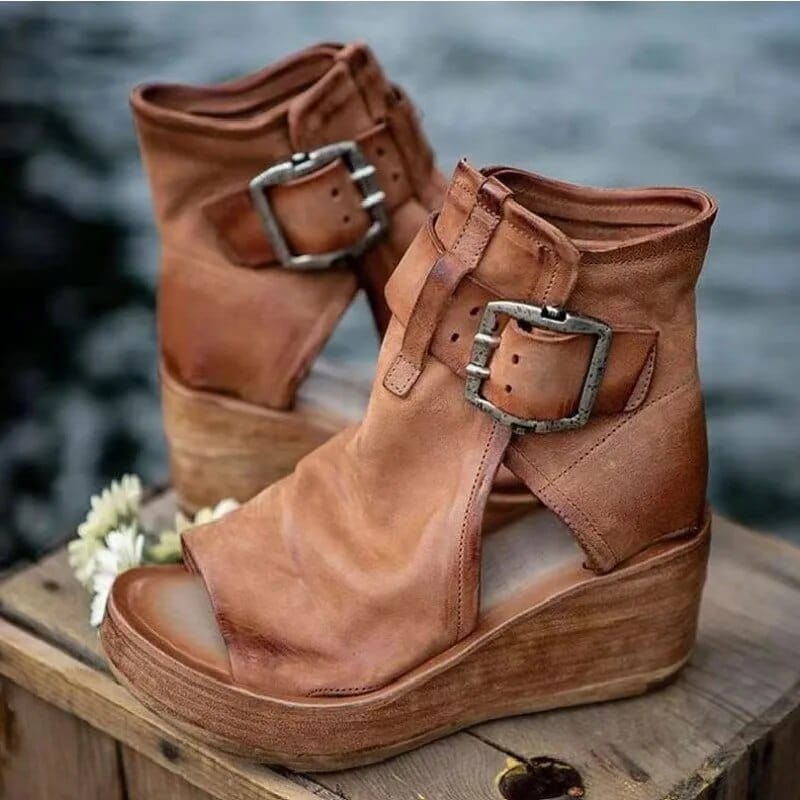 NORTHLINE STUDIO | Ridge Wildlederstiefel
