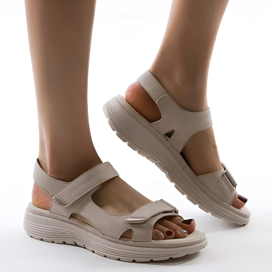 Gitte | Bequeme Verstellbare Sandalen